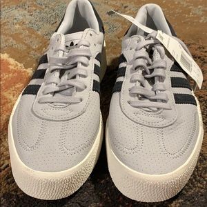 Adidas women’s sports Samba sneaker